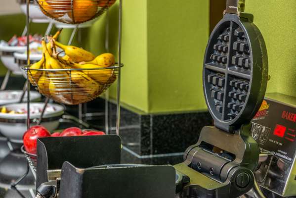 Amenities - Sleep Inn & Suites Harrisonburg - I-81, Exit 247