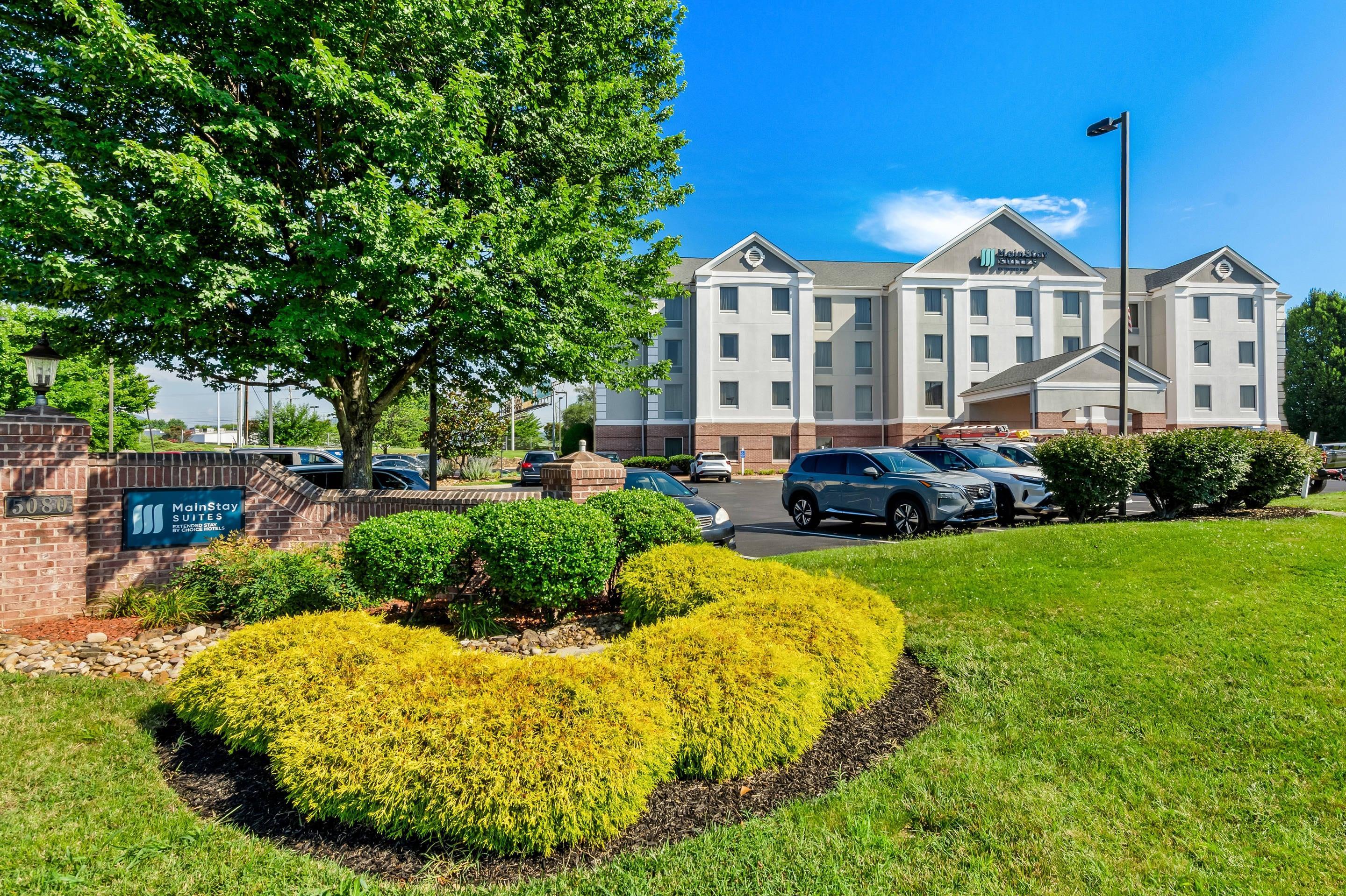 Hotel exterior | Mainstay Suites Airport