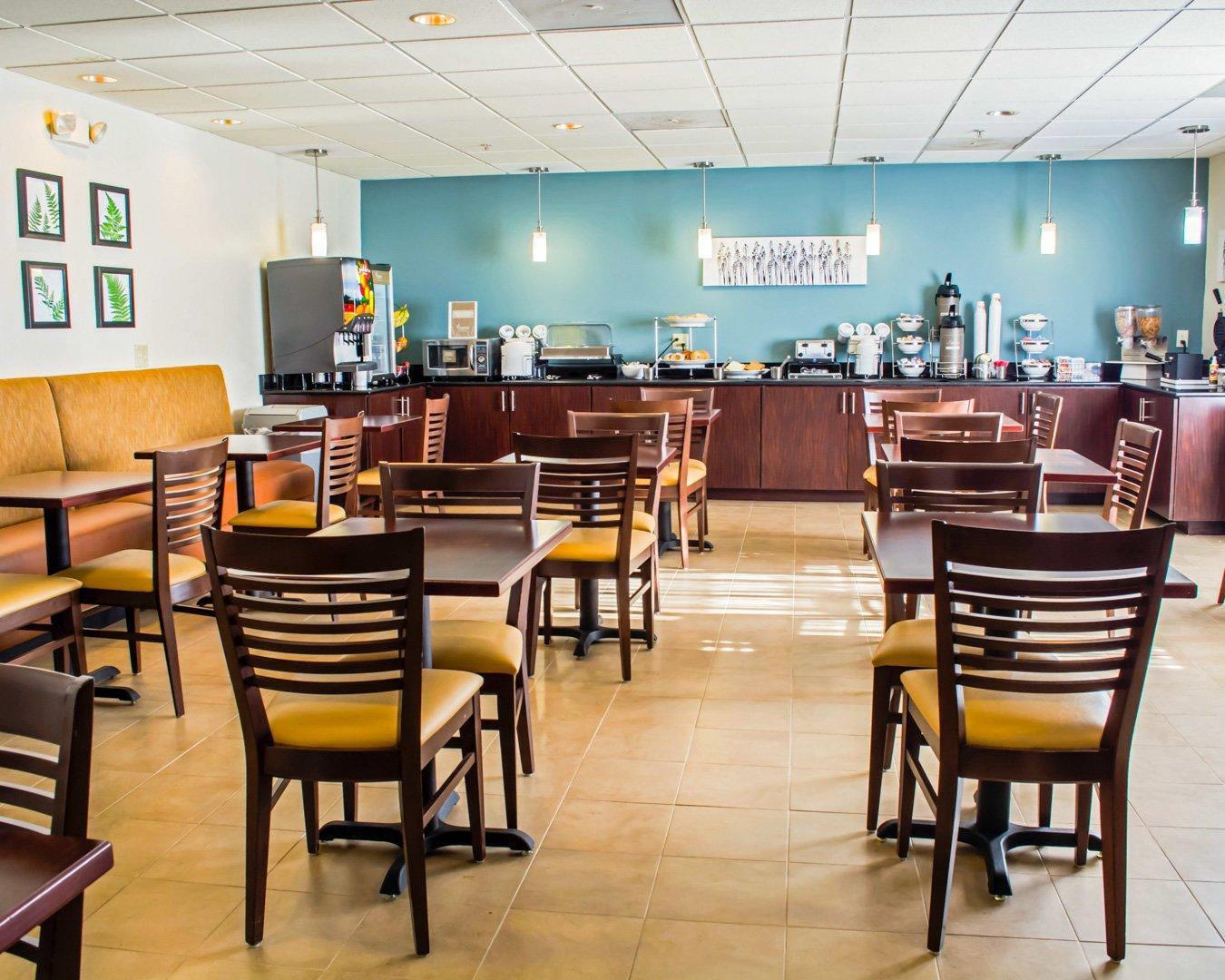 Breakfast room | Sleep Inn & Suites Monticello