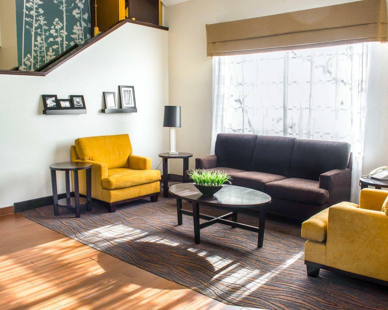 Lobby with sitting area | Sleep Inn & Suites Monticello