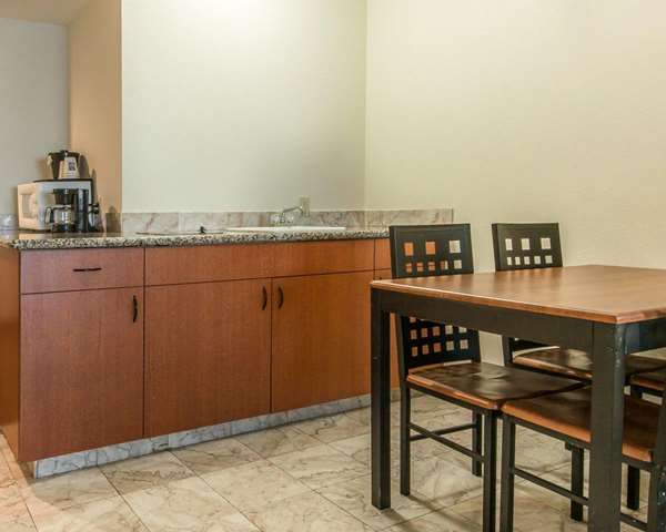  - Sleep Inn & Suites Winchester - I-81, Exit 313