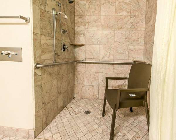  - Sleep Inn & Suites Winchester - I-81, Exit 313