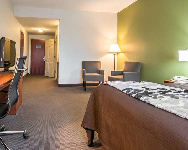  - Sleep Inn & Suites Winchester - I-81, Exit 313