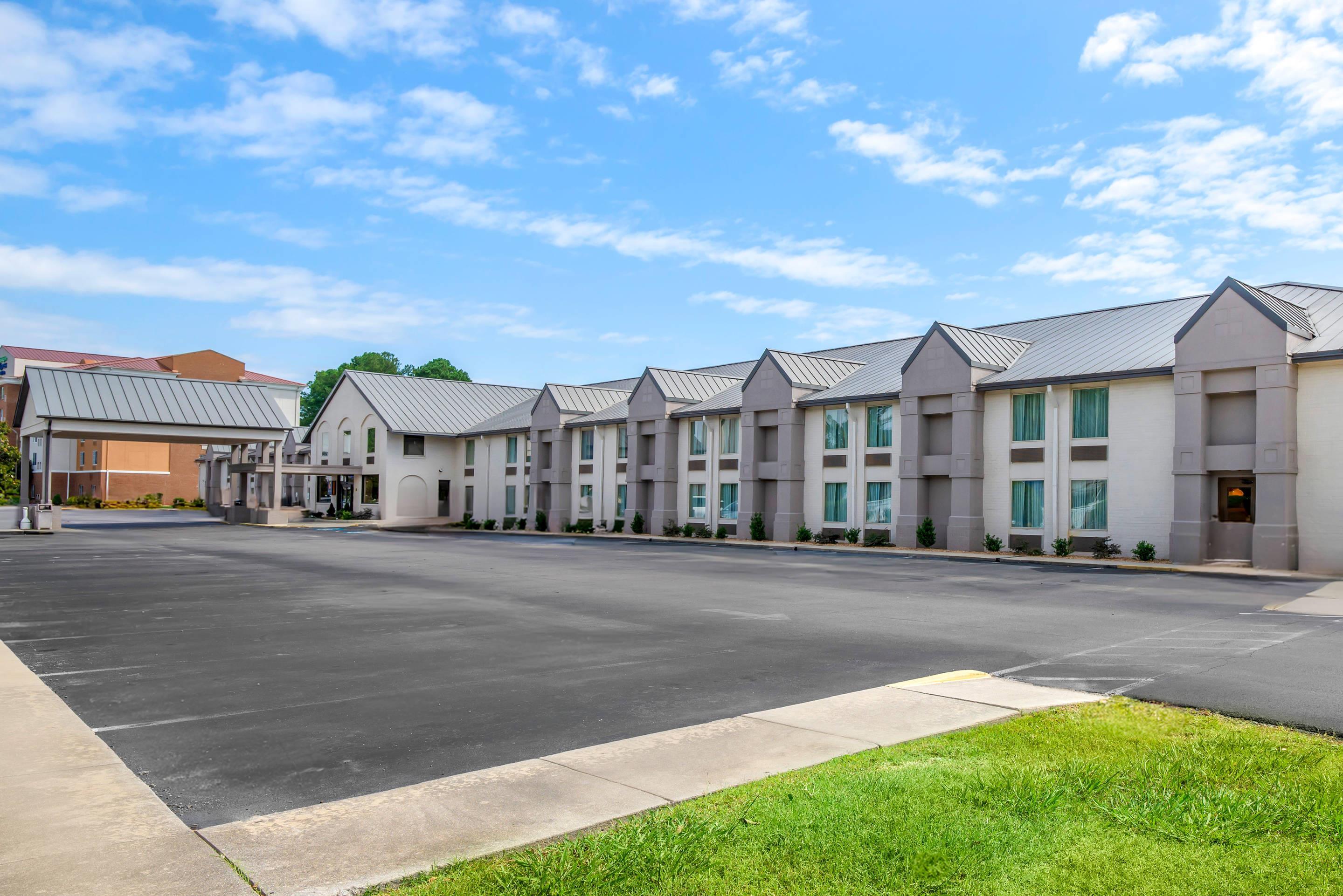 Hotel exterior | Comfort Inn Petersburg - Fort Lee