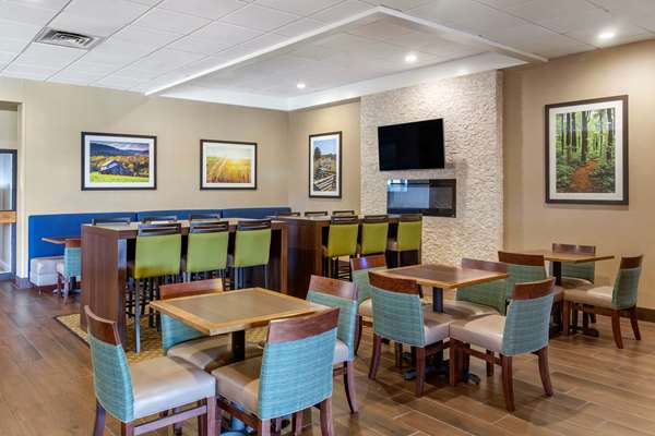 Amenities - Comfort Inn & Suites Danville