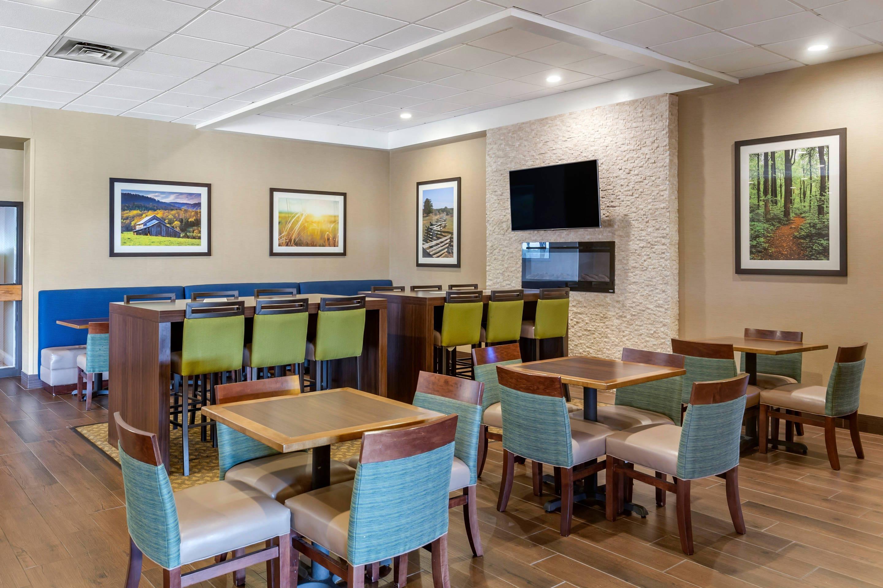 Breakfast area