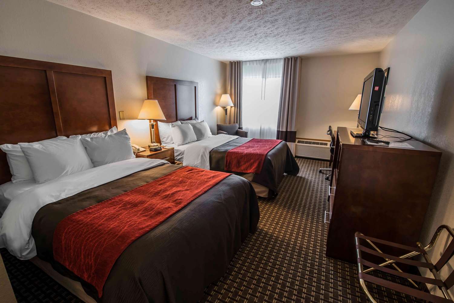 Comfort Inn Atkins, VA See Discounts