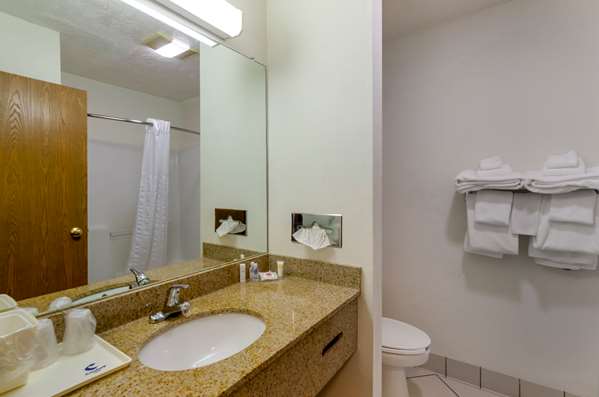  - Comfort Inn Atkins