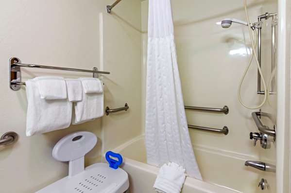  - Comfort Inn Atkins