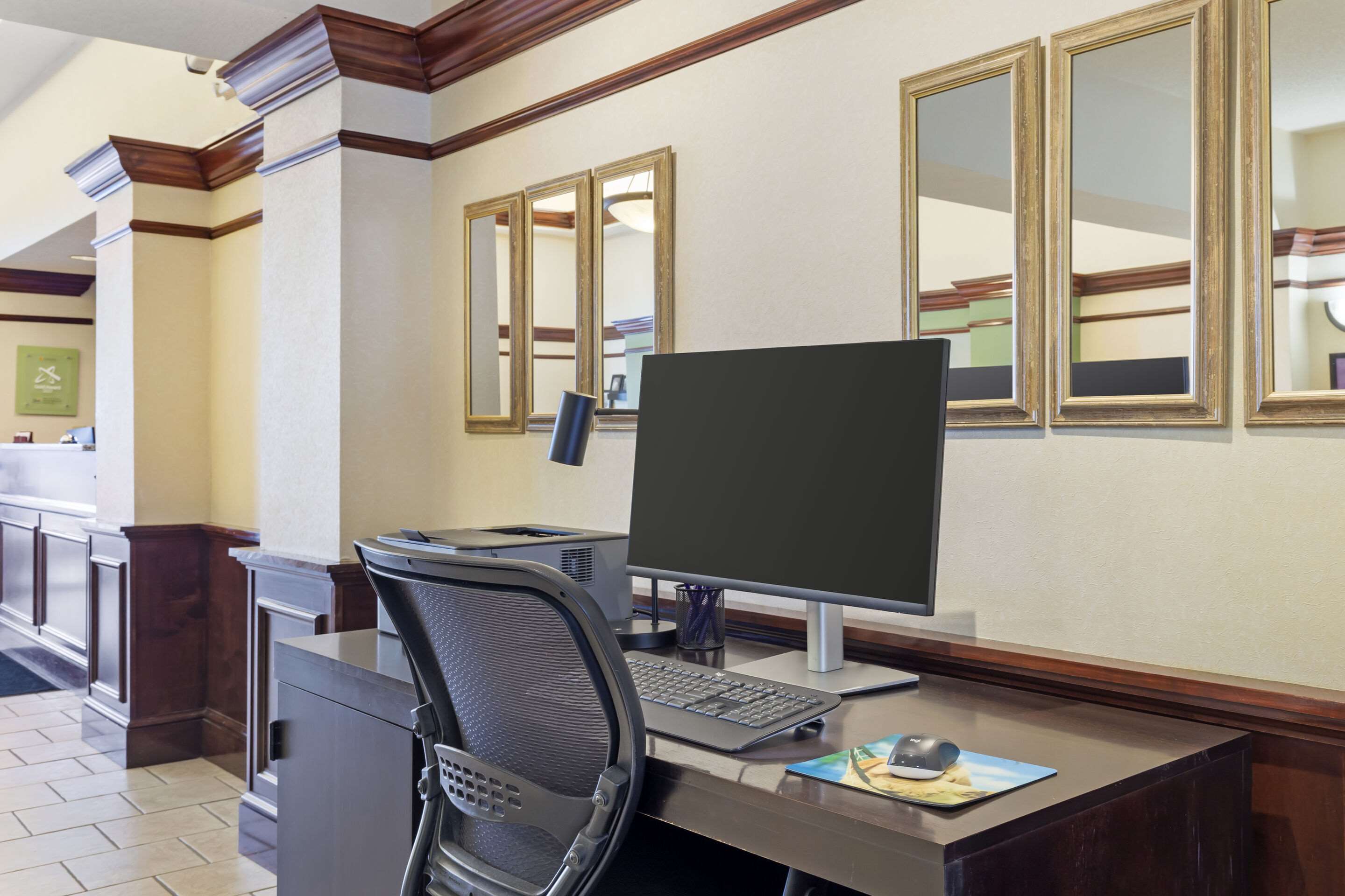 Computer in the lobby