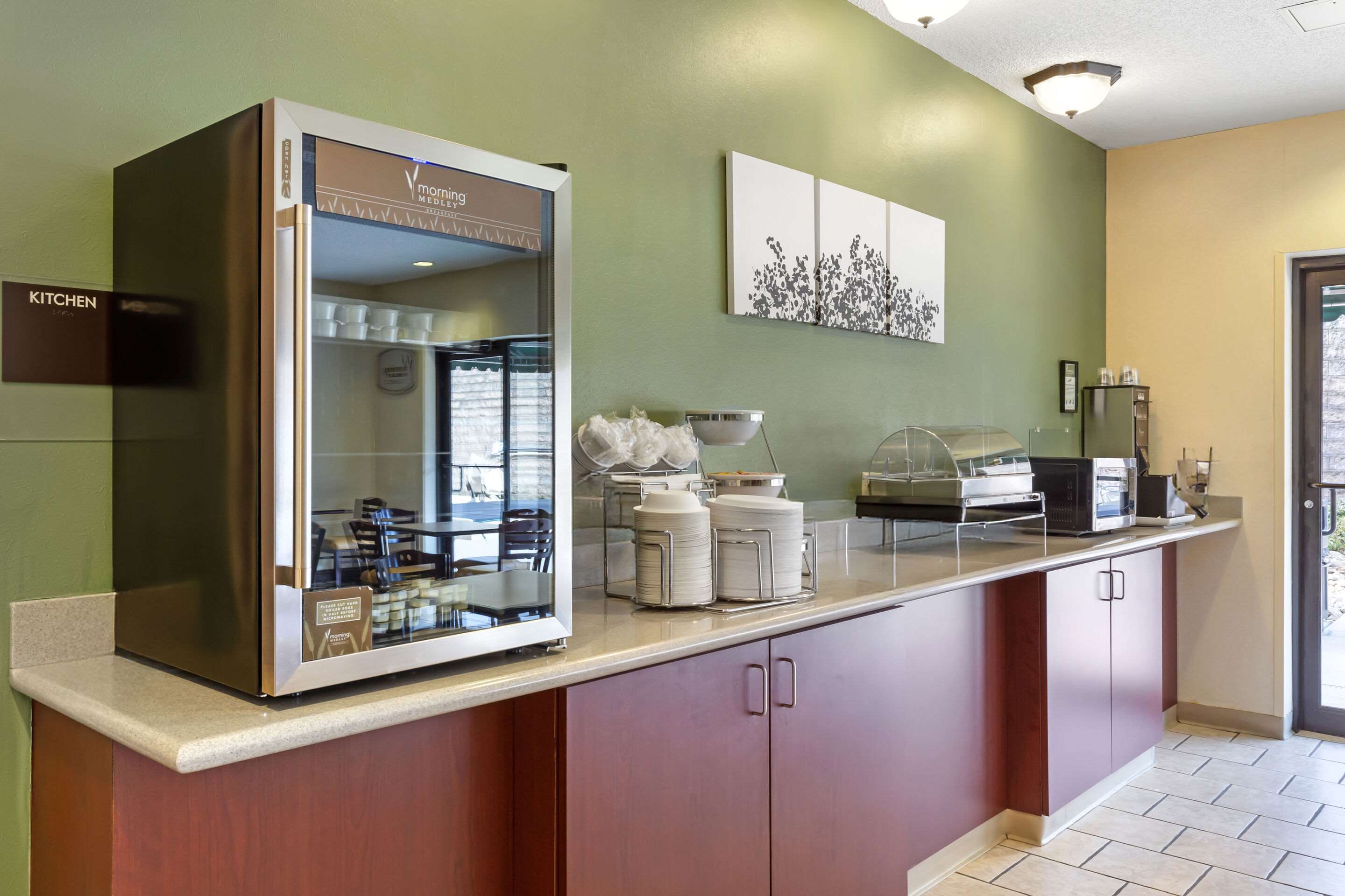 Breakfast area