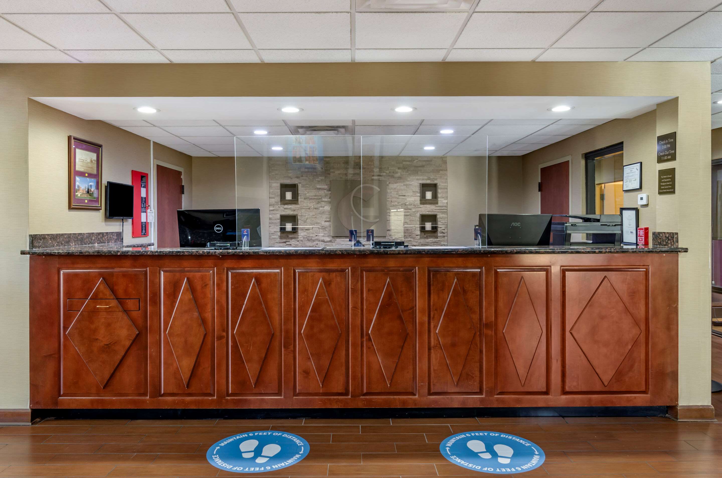 Lobby | Comfort Inn Waynesboro