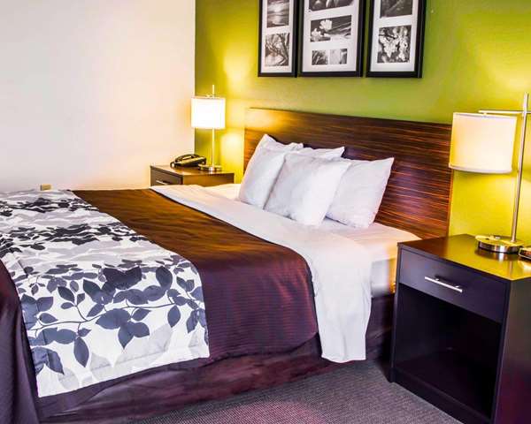  - Sleep Inn & Suites Lexington - I-64, Exit 55