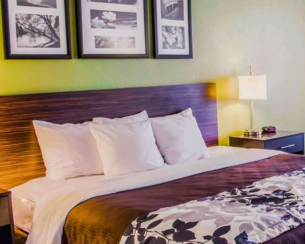  - Sleep Inn & Suites Lexington - I-64, Exit 55