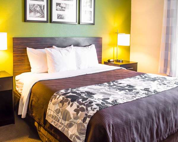 Suite - Sleep Inn & Suites Lexington - I-64, Exit 55