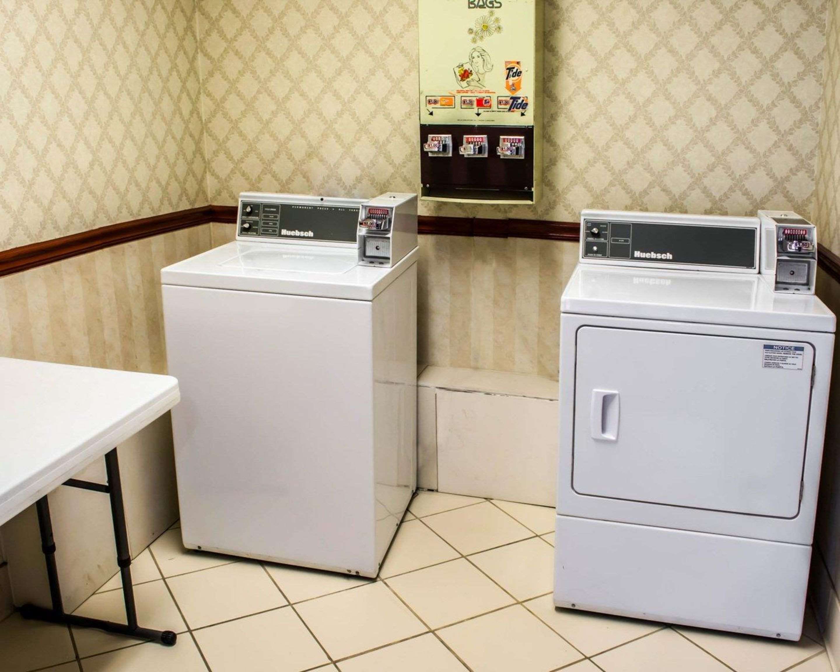 Guest laundry facilities | Sleep Inn & Suites Virginia Horse Center
