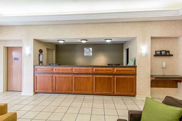  - Sleep Inn South Point Fredericksburg - I-95, Exit 126