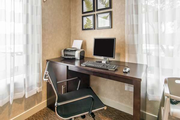 Conference Area - Sleep Inn South Point Fredericksburg - I-95, Exit 126