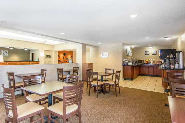 Amenities - Sleep Inn South Point Fredericksburg - I-95, Exit 126