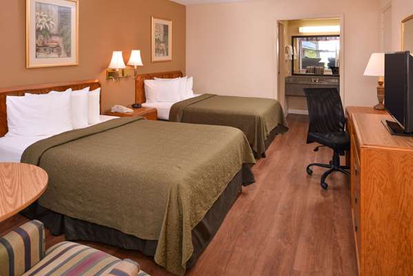 - Quality Inn Dutch Inn Collinsville