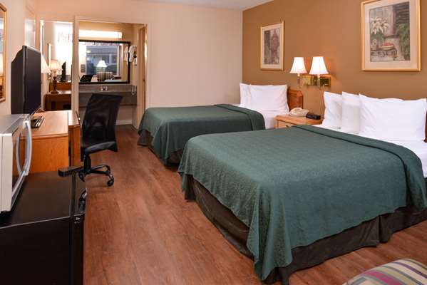  - Quality Inn Dutch Inn Collinsville