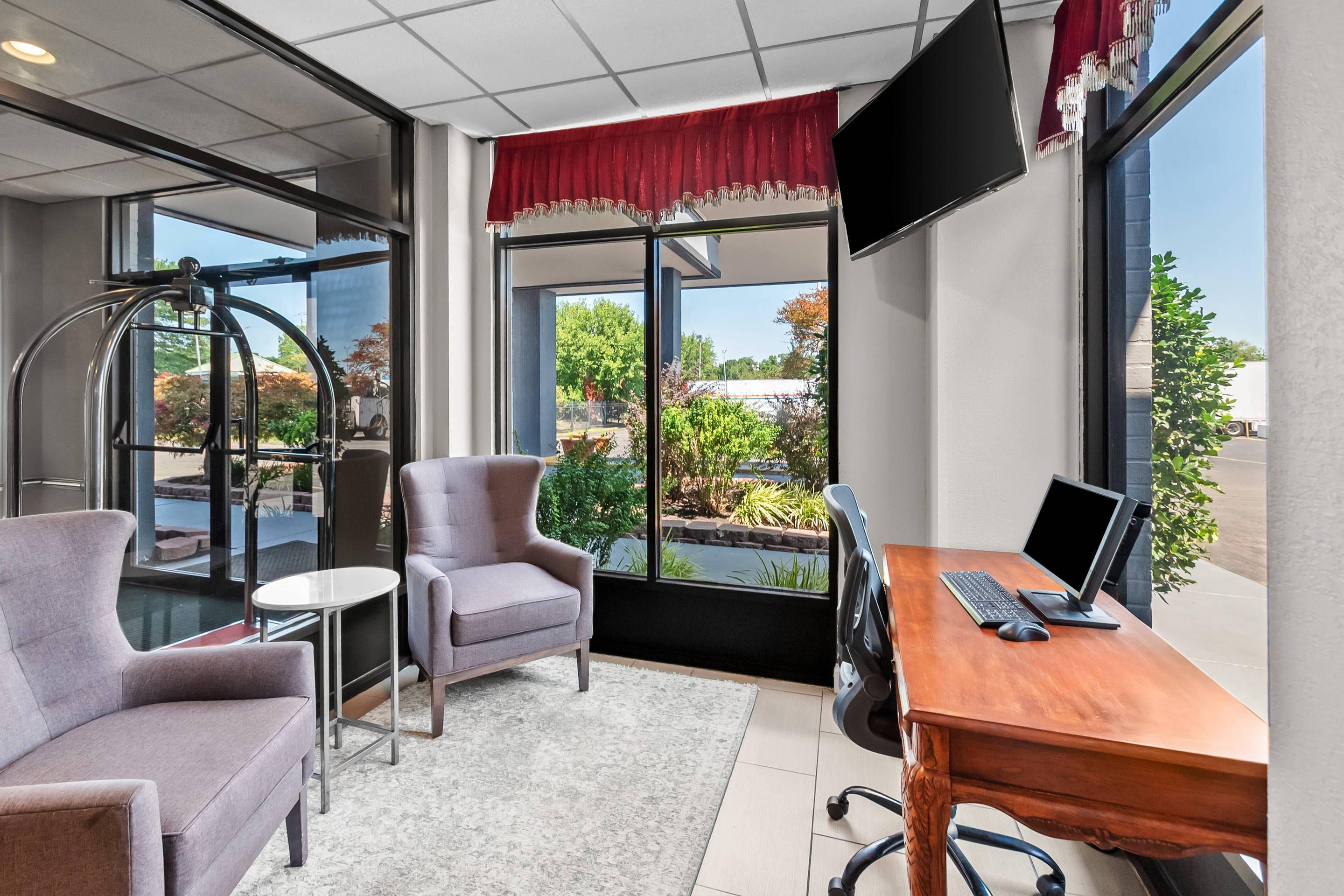 Lobby with sitting area
