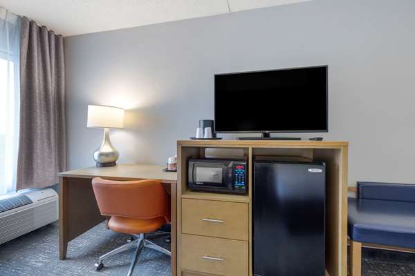  - Comfort Inn Alexandria - I-95 & I-495, Exit 173