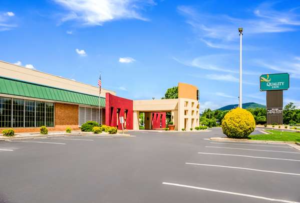 Exterior view - Quality Inn Airport Roanoke - I-581, Exit 2S