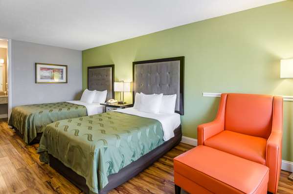  - Quality Inn Airport Roanoke - I-581, Exit 2S