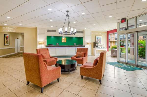  - Quality Inn Airport Roanoke - I-581, Exit 2S