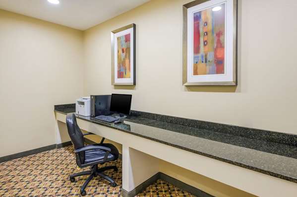 Conference Area - Quality Inn Airport Roanoke - I-581, Exit 2S