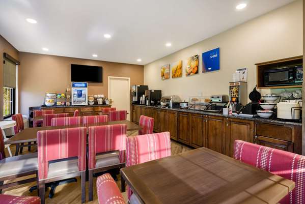 Amenities - Comfort Inn Virginia Horse Center Lexington - I-64, Exit 55