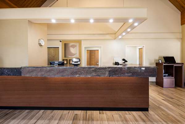  - Comfort Inn Virginia Horse Center Lexington - I-64, Exit 55