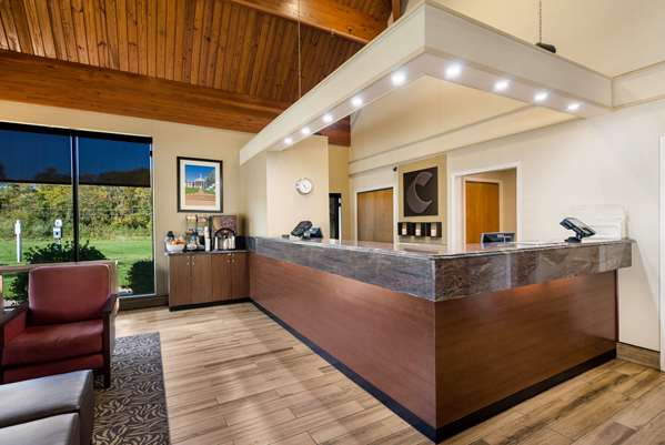  - Comfort Inn Virginia Horse Center Lexington - I-64, Exit 55