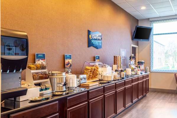 Amenities - Clarion Pointe Hotel Harrisonburg - I-81, Exit 247