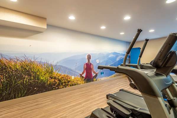 Fitness/ Exercise Room - Clarion Pointe Hotel Harrisonburg - I-81, Exit 247