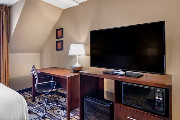  - Comfort Inn Staunton - I-81, Exit 222