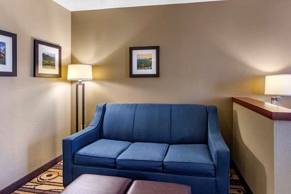  - Comfort Inn Staunton - I-81, Exit 222