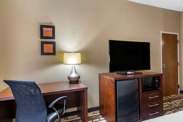  - Comfort Inn Staunton - I-81, Exit 222