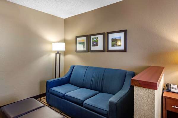  - Comfort Inn Staunton - I-81, Exit 222
