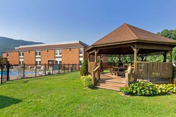  - Comfort Inn Bluefield