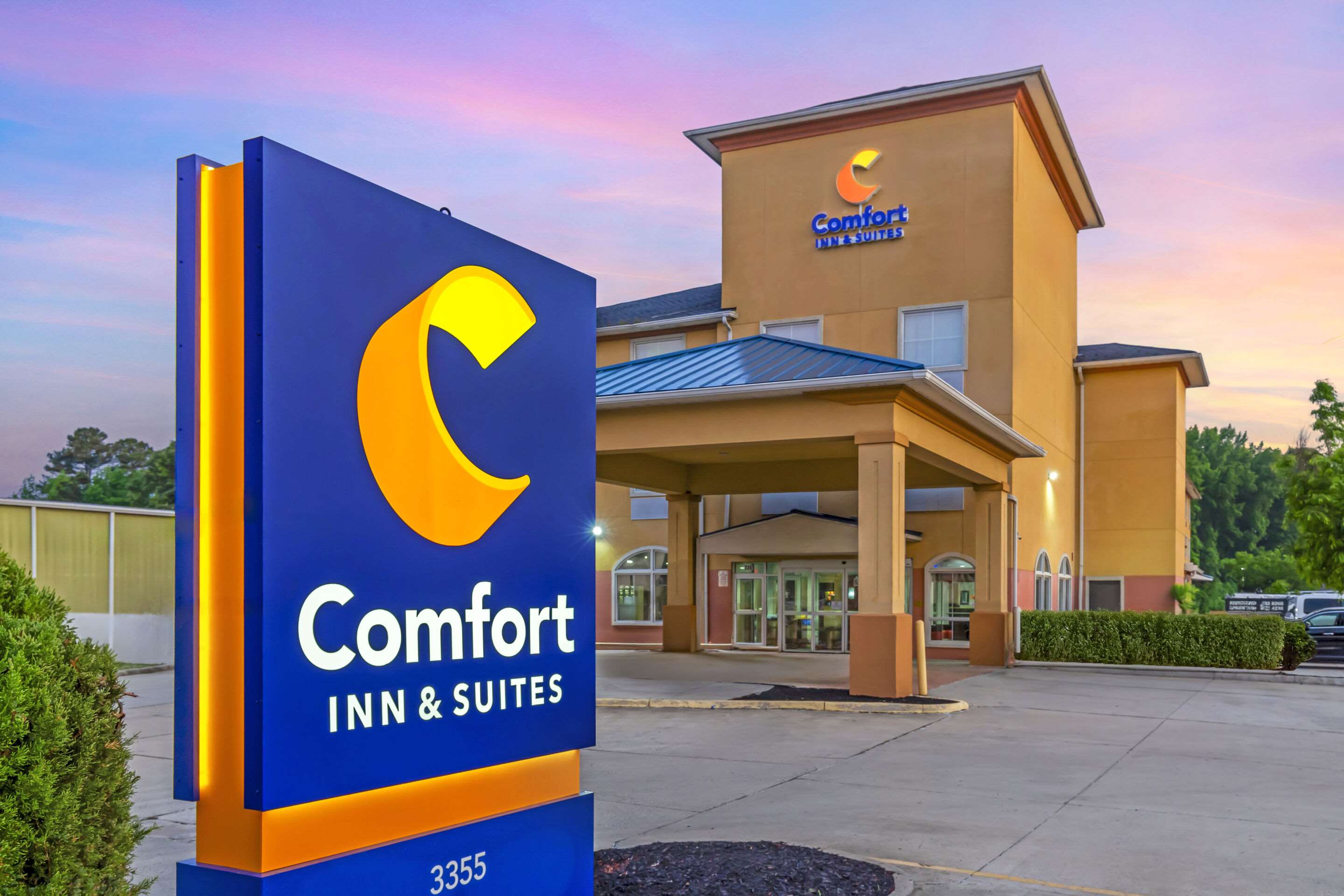 Twilight | Comfort Inn & Suites Chesapeake - Portsmouth