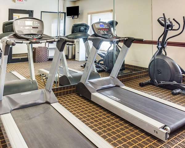 Fitness/ Exercise Room - Clarion Inn Fredericksburg - I-95, Exit 133