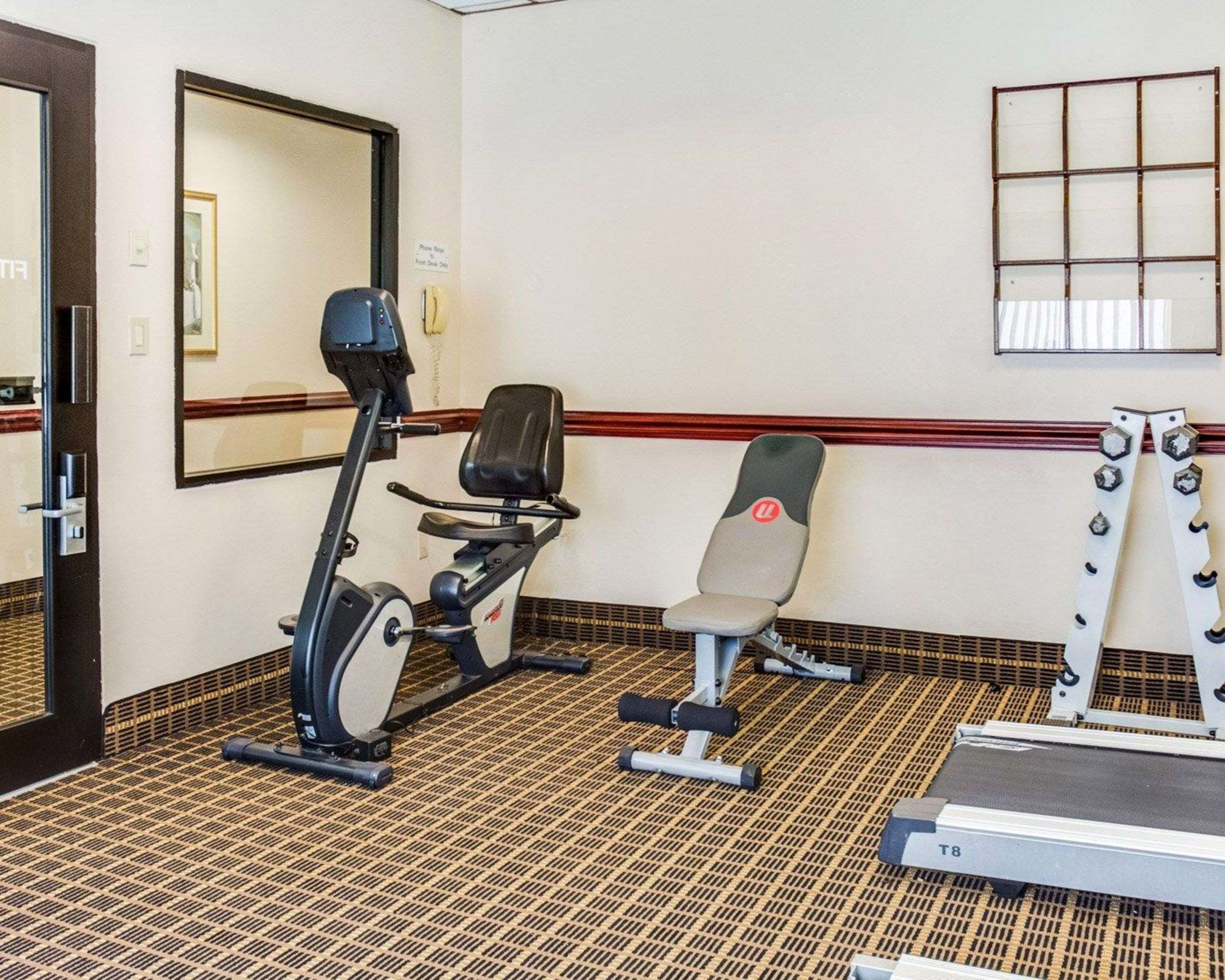 Fitness center | Clarion Inn