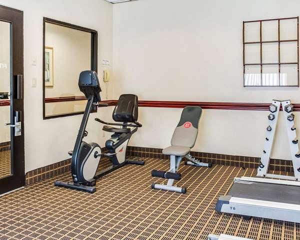 Fitness/ Exercise Room - Clarion Inn Fredericksburg - I-95, Exit 133