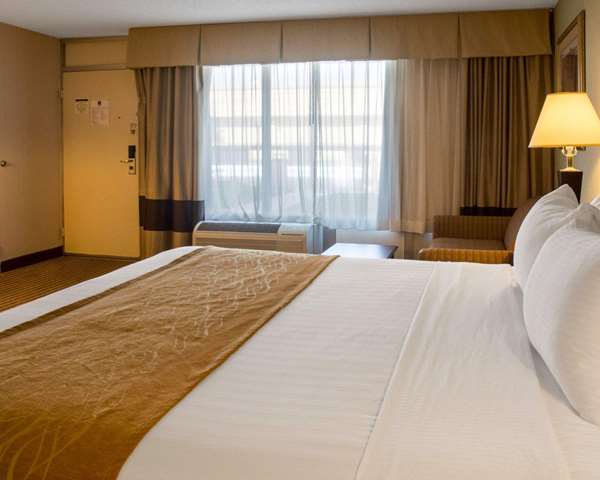  - Clarion Inn Fredericksburg - I-95, Exit 133