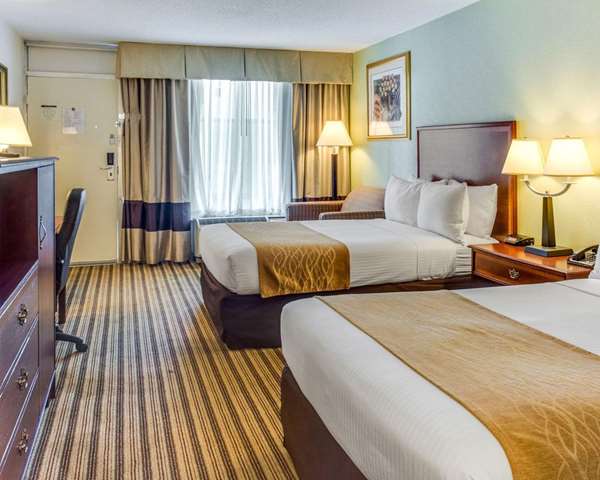  - Clarion Inn Fredericksburg - I-95, Exit 133