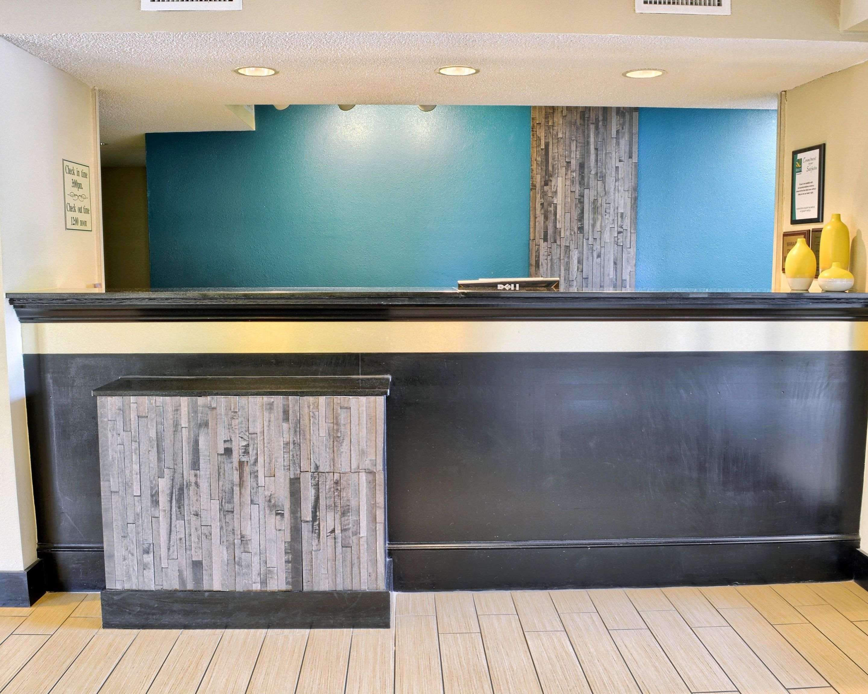 Front desk with friendly staff