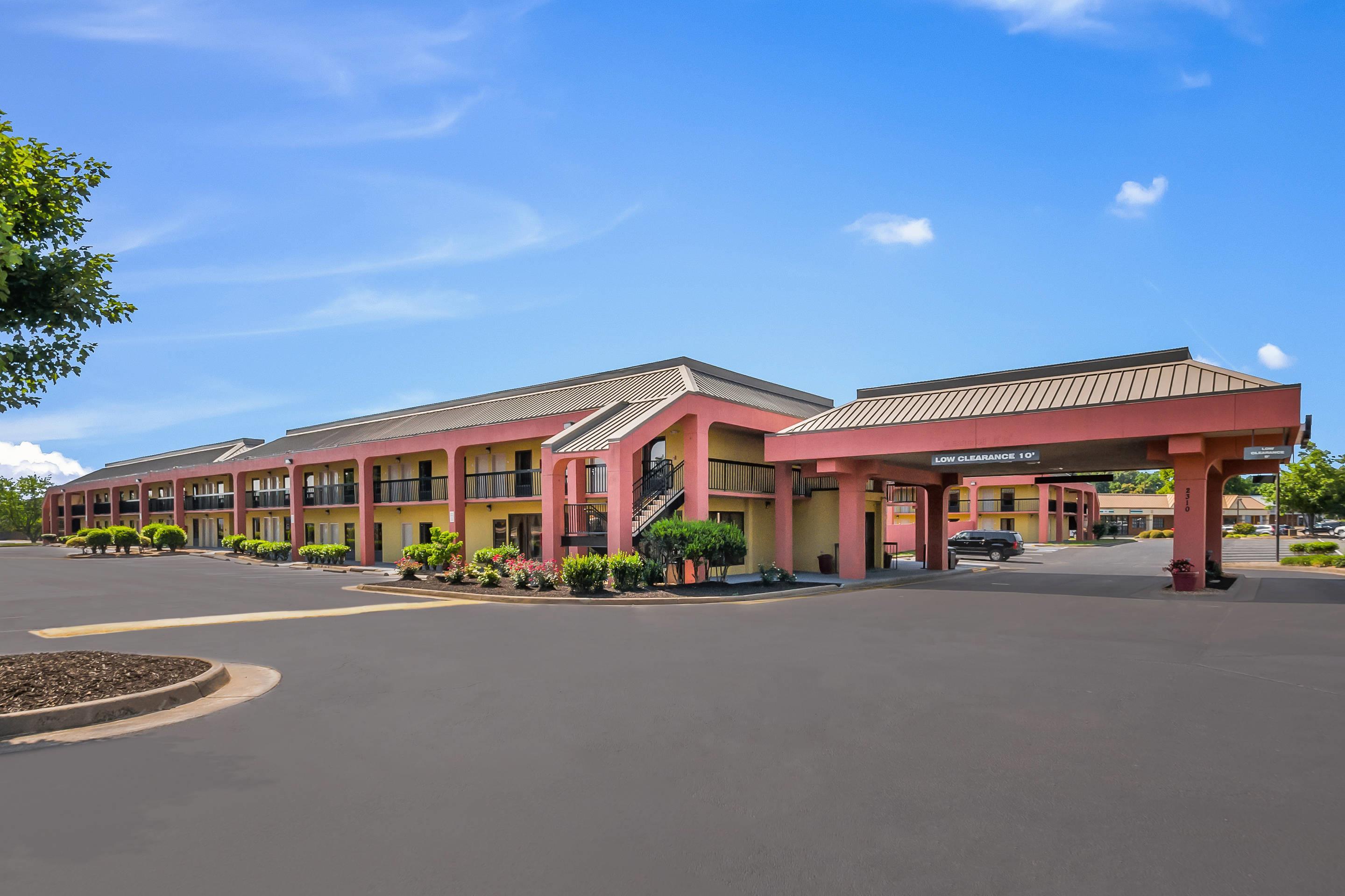 Hotel exterior | Quality Inn Fredericksburg, Central Park Area