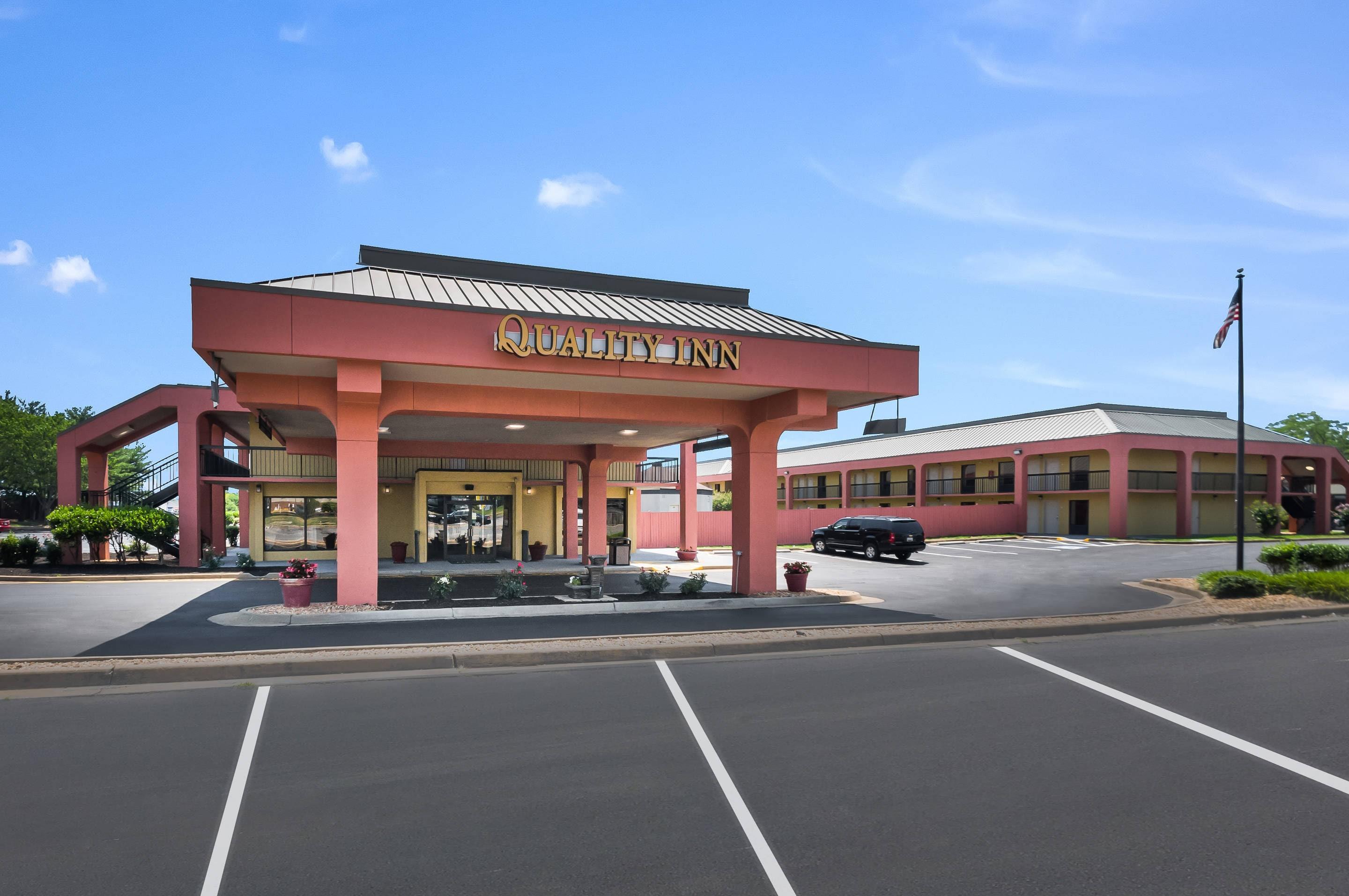 Hotel exterior | Quality Inn Fredericksburg, Central Park Area
